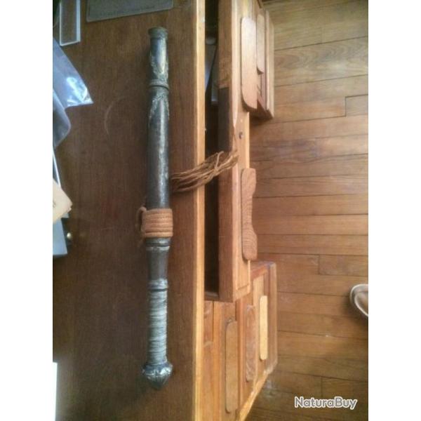 Magnifique couteau SHAN Thai, manche et fourreau en argent martel 19me :120,