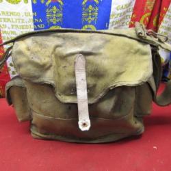 masque à gaz  français seconde guerre ,daté ,jus sorti grenier combat 1940 drole de guerre poilu ww2