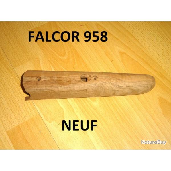 devant bois NEUF fusil FALCOR 958  vernir trou rond MANUFRANCE - VENDU PAR JEPERCUTE (S21D19)