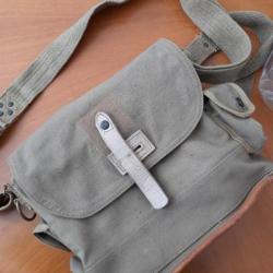 Vends musette sacoche masque à gaz 1939