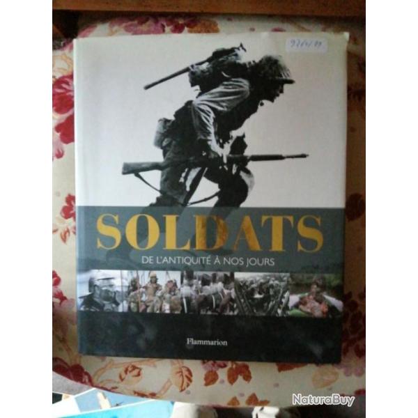 Livre Soldats De L'Antiquit A Nos Jours - R. G. GRANT / Histoire Militaria