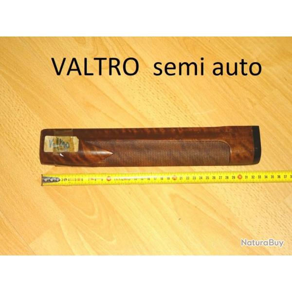 devant bois fusil VALTRO semi auto calibre 12 - VENDU PAR JEPERCUTE (CS229)