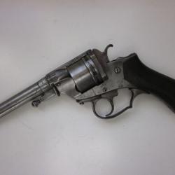 Revolver PERRIN modèle 1865