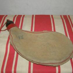 Ancienne gourde de berger en peau de marque ARROKA.  1,5 litres