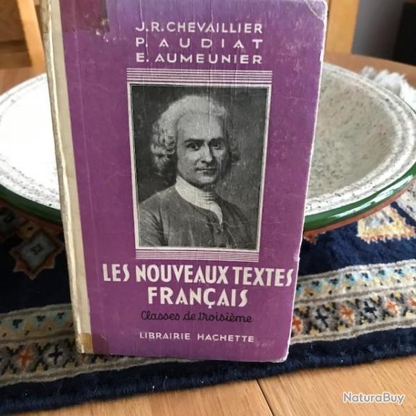 livre ancien les nouveaux textes Franais  Chevaillier Hachette 1951