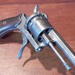 Revolver Liégeois à broche en 7mn.