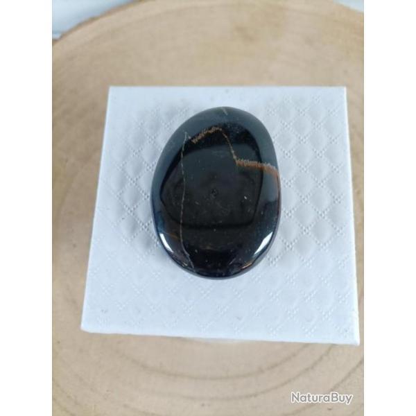 Galet Obsidienne Dimension 5 cm sur 3,50 cm Provenance : Etats Unis