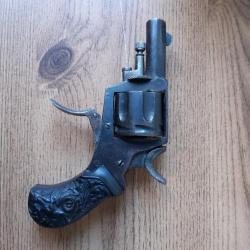 Revolver 320 Bulldog apte au tir
