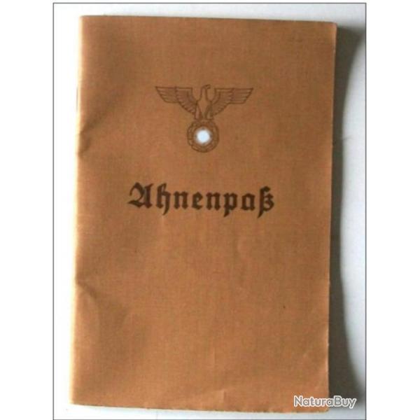 ALLEMAGNE LIVRET DE FAMILLES WW2 - AHNENPASS NSDAP (rare passeport gnalogique).