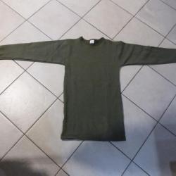 Sweatshirt armée francaise stock neuf couleur vert otan idéale péche , chasse , airsoft , mecanique