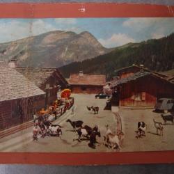CPA carte postale ancienne CITROËN 2CV 2CH ALPES FRANÇAISE village CHALET CPA