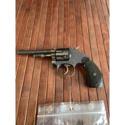 BEAU SMITH & WESSON LADY SMITH 22 EN 7 COUPS