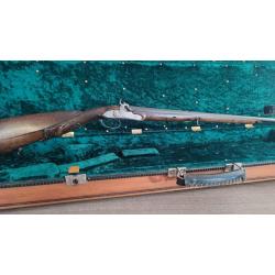Très grand ancien fusil de chasse 200ans silex XVIIIe transformé percussion 132,5cm crosse sanglier