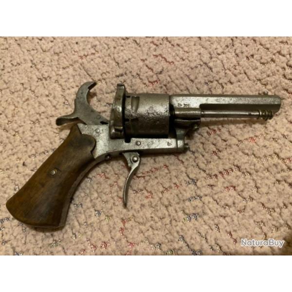 revolver  broche ELG, cal. 7 mm