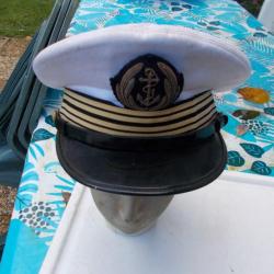 casquette de capitaine de vaisseau de la marine,bon état