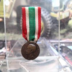En réduction Médaille de l'Unité Italienne 1848-1918