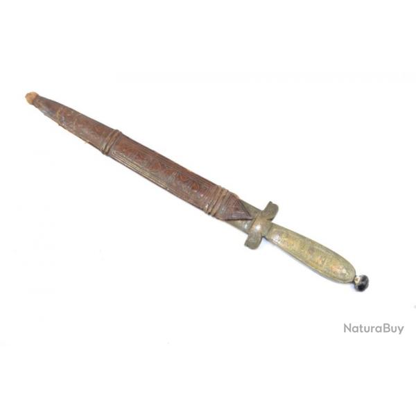Ancienne dague / poignard Africain, Afrique. Arme blanche ethnique