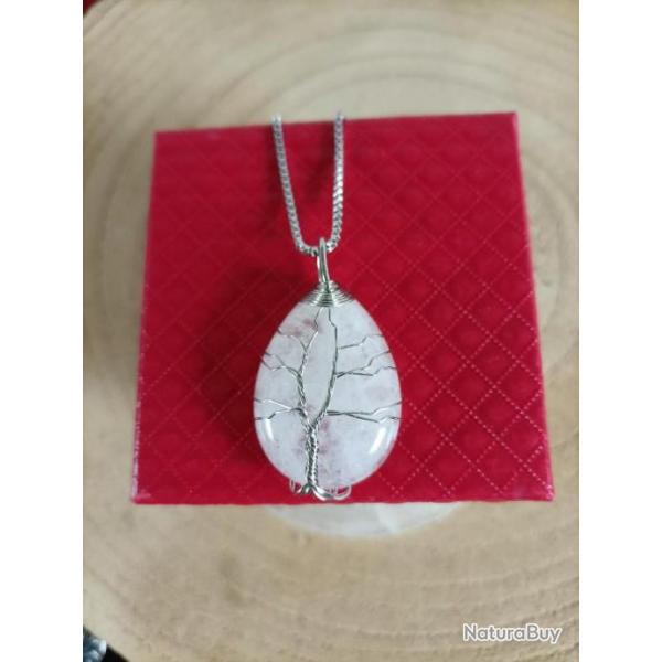 Pendentif cristal de roche arbre de vie avec chaine et crin