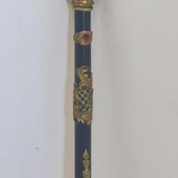 Canne d'apparat ou Dandy en bois de couleur bleu - plusieurs symboles Franc-Maçon - 1 metre
