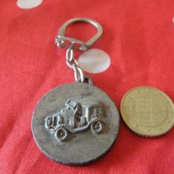 vintage porte-clés publicite  voiture  credit cofica