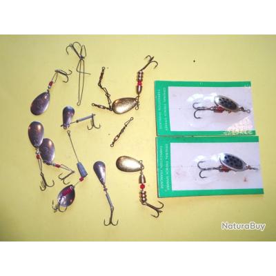 Lot 9 anciens leurres de pêche cuillers (Réf#D-578) • EUR 9,00