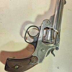 Révolver  SMITH & wesson cal.32 s&w short COMME neuf