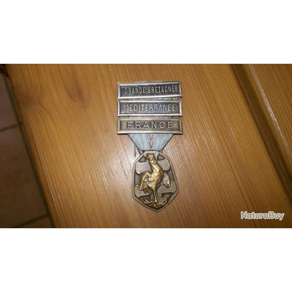 belle medaille  commmorative 1939/1945