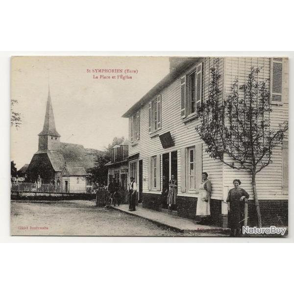 Carte postale ancienne - SAINT-SYMPHORIEN (27) - La Place et l'Eglise