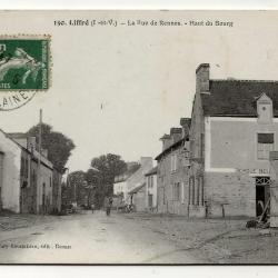 Carte postale ancienne - Liffré (35) - La Rue de Rennes - Haut du Bourg