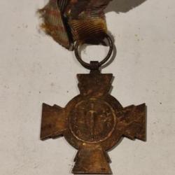 Médaille croix du combattant / médaille militaire