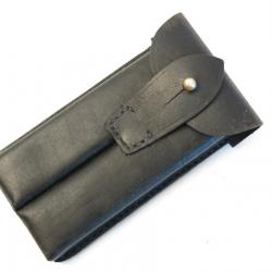 Porte chargeur cuir P08 Luger couleur noire réf bab22