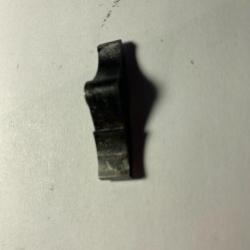 PIECES POUR revolver mod&egrave;le 1873 REGLEMENTAIRE g&acirc;chettes
