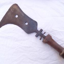 245) lot rare poignard a trancher , poignée bois, belle lame en acier forgée , bon état d'usage