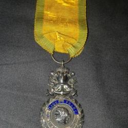 medaille militaire valeur et discipline 1870 republique française