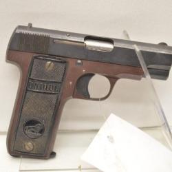 Pistolet Unique modèle 17 calibre 7,65