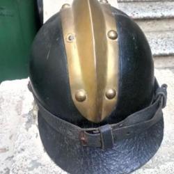 casque de pompier allemand 14-18 en cuir bouilli complet