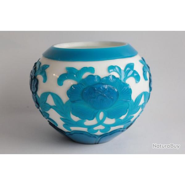 Vase verre overlay Chrysanthmes Pkin Chine Cameo glass