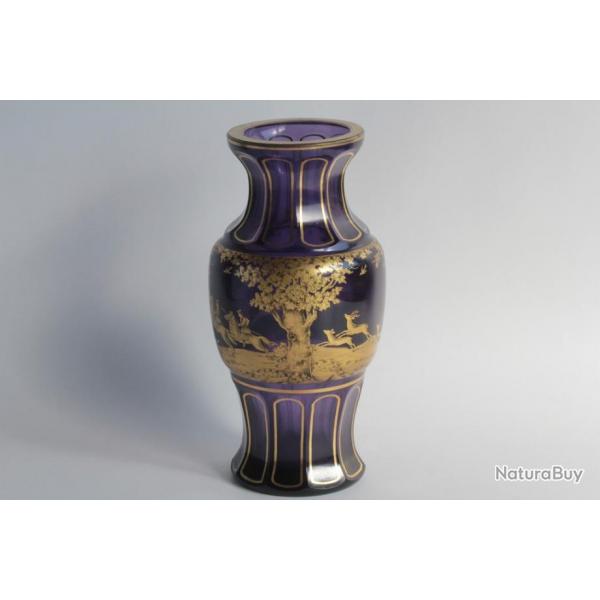 Vase cristal taill mauve Bohme cyngtique chasse