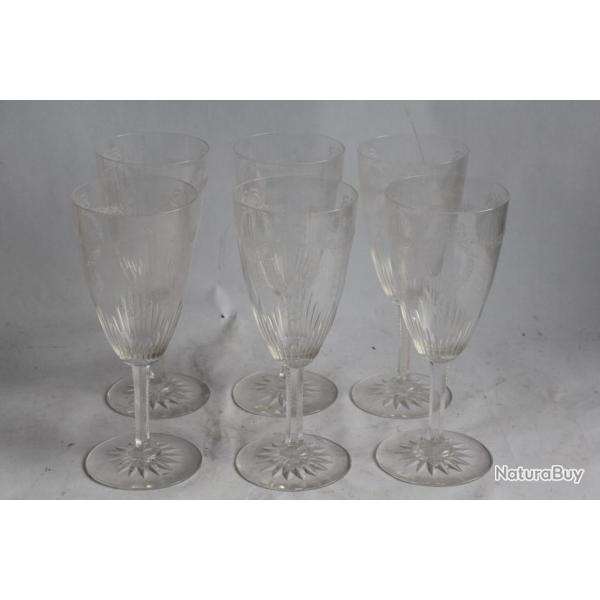 Six verres cristal taill et grav
