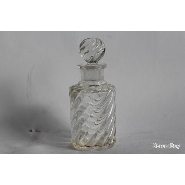 BACCARAT Petit flacon cristal Bambou torsad