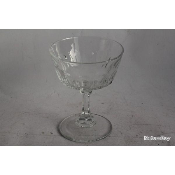 Coupe  Champagne cristal Arcoroc France