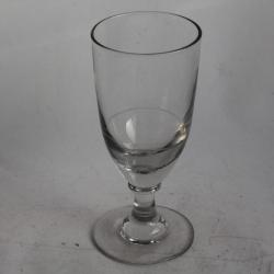 Ancien verre à absinthe avec dose