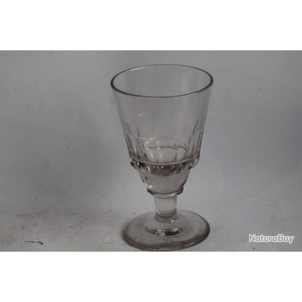 Ancien verre  absinthe