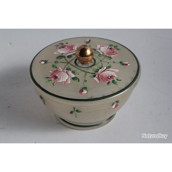 Bonbonnire verre maill Roses