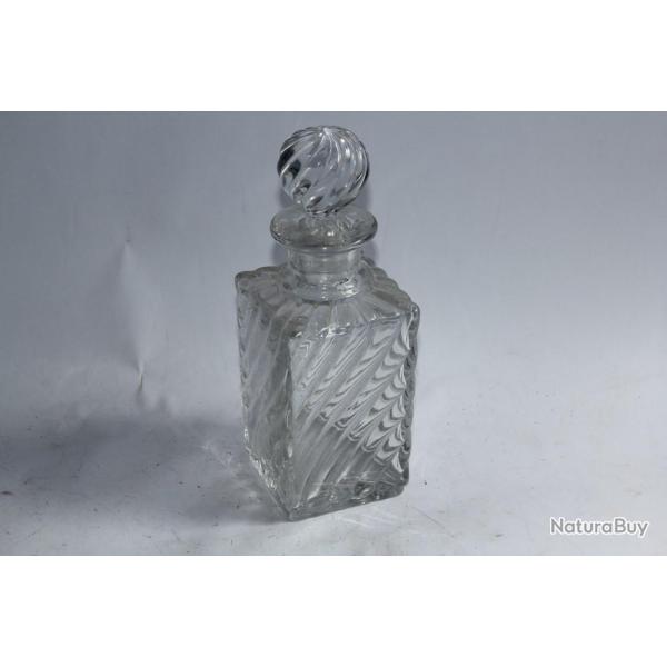 BACCARAT Flacon cristal Bambou torsad