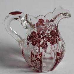 Pichet miniature cristal émaillé Vignes XIXe siècle