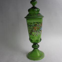 Vase couvert cristal vert émaillé