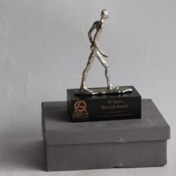 Sculpture bronze argenté Calmuscki Kovacs Homme Petroleum Award