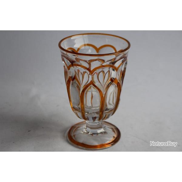 Verre  pied cristal Baccarat Saint Louis Val St Lambert