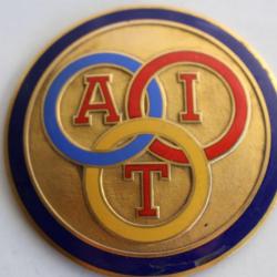 Insigne automobile AIT Alliance International Tourisme
